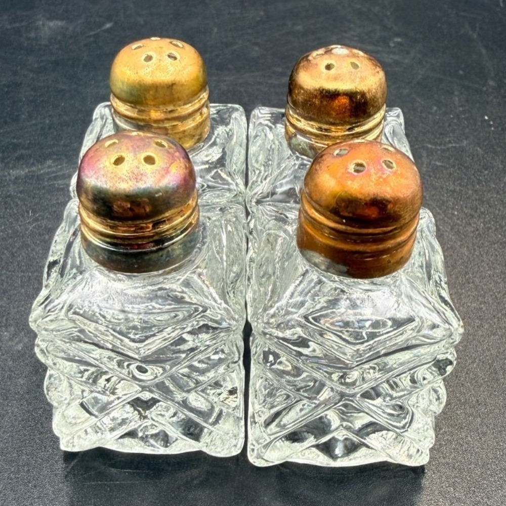 Vintage Crystal Cut Clear Glass Miniature Salt and Pepper Shakers 2 Sets - Picture 1 of 5